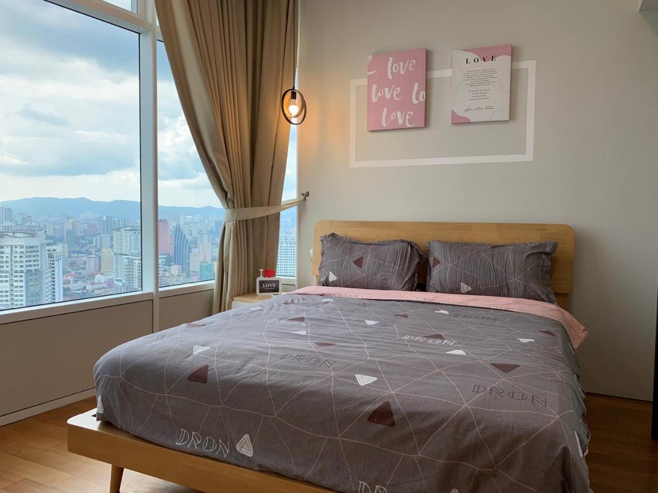 Sky Suites Klcc At Куала-Лумпур Екстер'єр фото