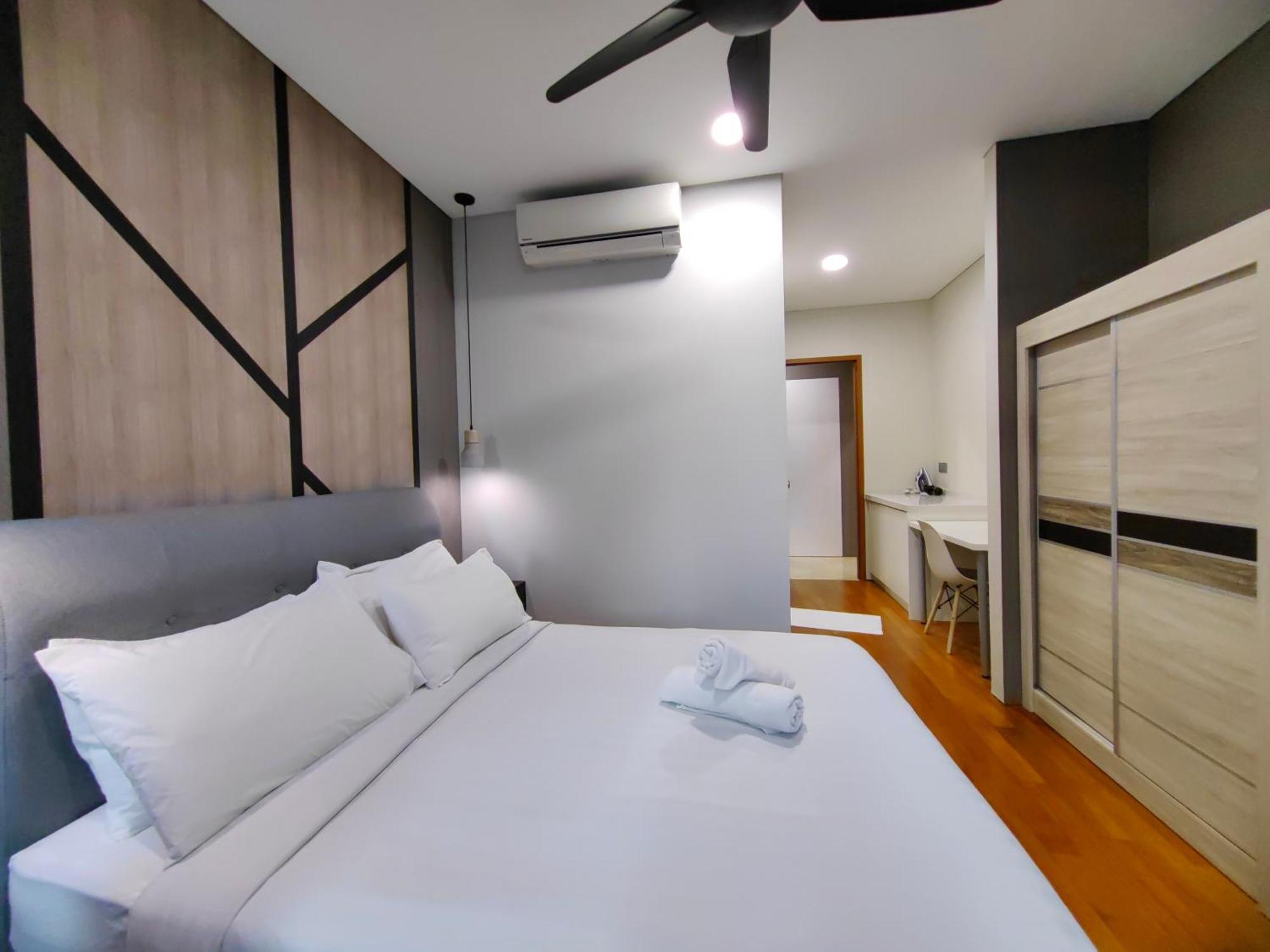 Sky Suites Klcc At Куала-Лумпур Екстер'єр фото